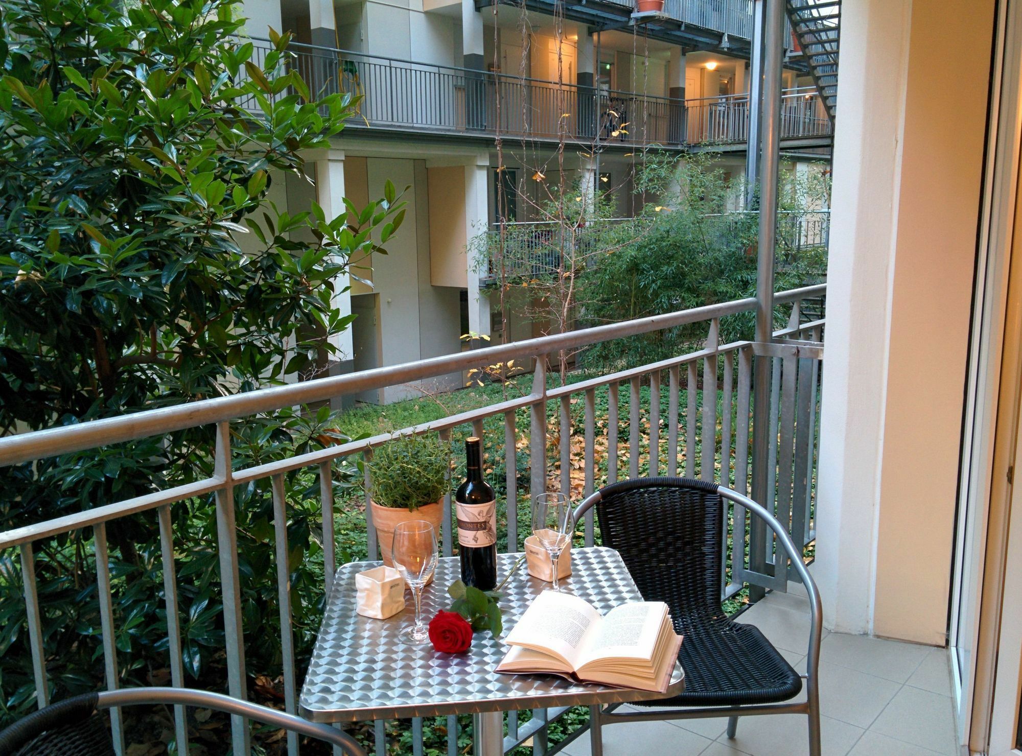 Apartmenthaus Elster Lofts Лайпциг Екстериор снимка